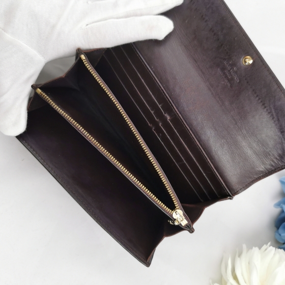 Louis Vuitton Vernis Wallet - Picture 11 of 16